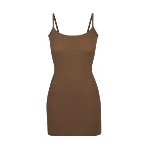 FITS EVERYBODY SLIP DRESS | OXIDE